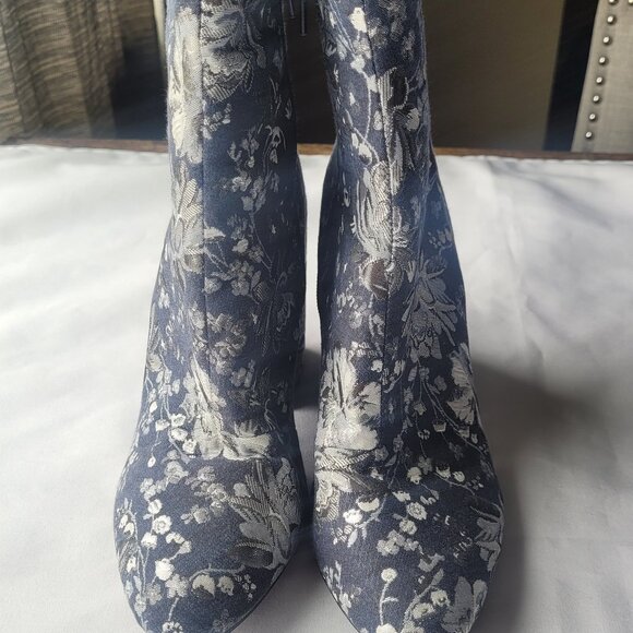Merona‎ Booties - Picture 1 of 3